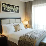 Celik Convention Center & Thermal 5* Bursa